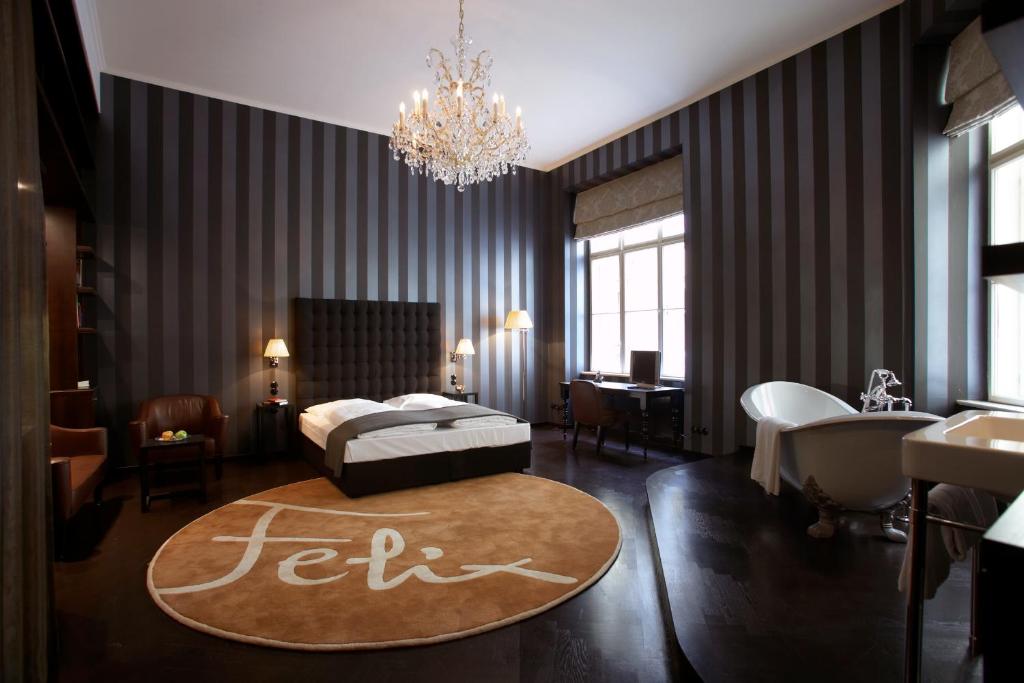 Small Luxury Hotel Altstadt Vienna